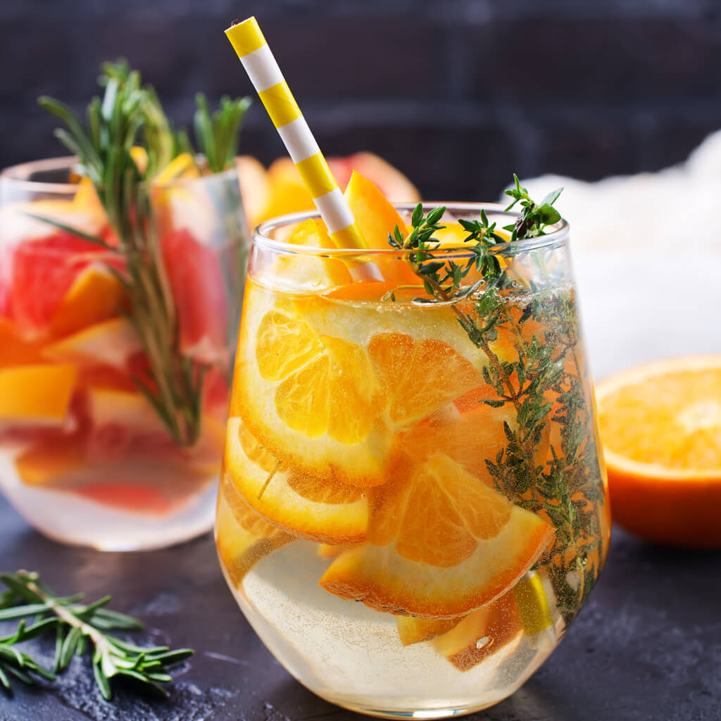 40 Drink Photography Tips – Styling and Ideas